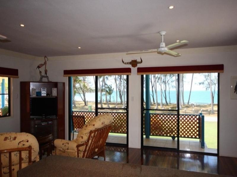 4 The Esplanade, Sarina QLD 4737