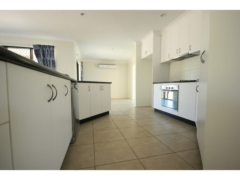 34 Jackson Street, Sarina QLD 4737