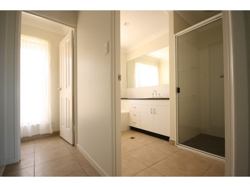 34 Jackson Street, Sarina QLD 4737