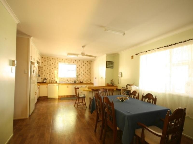 92053 Bruce Highway, Sarina QLD 4737