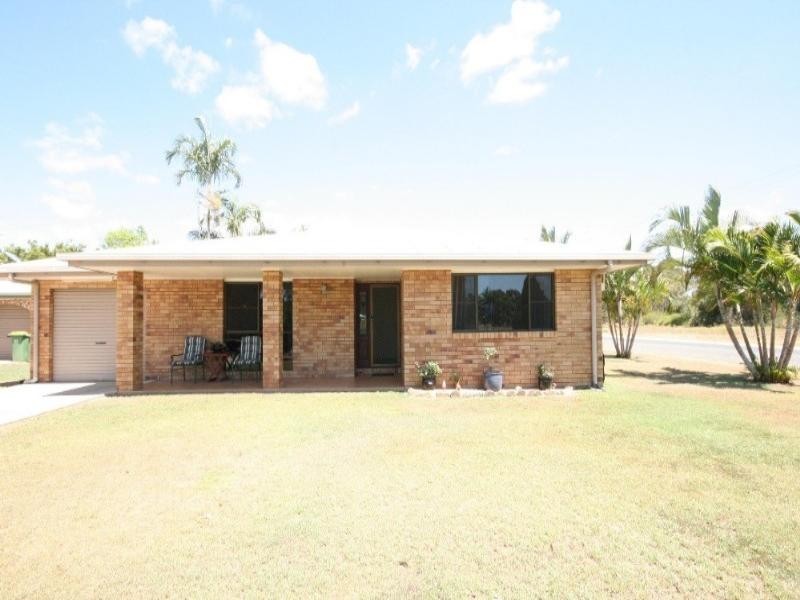 2 Rankin Court, Armstrong Beach QLD 4737