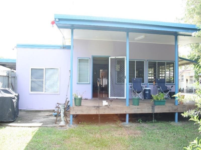 477 dunrock, Chelona QLD 4740