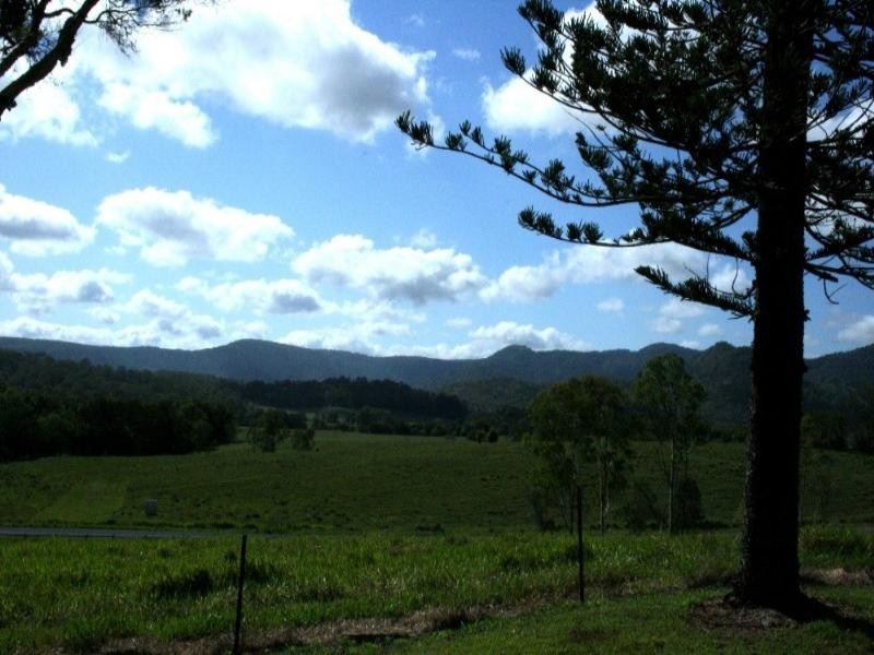 289 West Plan Creek Road, Sarina QLD 4737