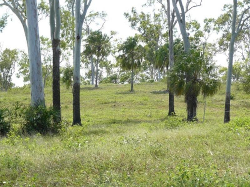 844 Sarina Beach Road, Sarina QLD 4737