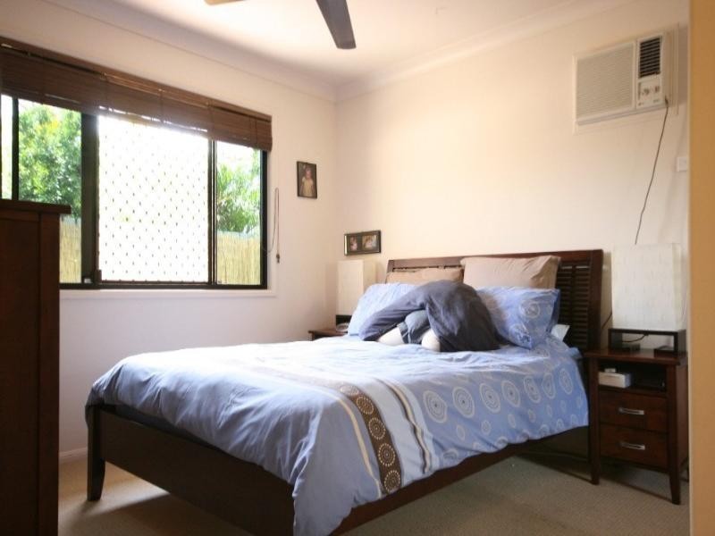 1/5 East Street, Sarina QLD 4737