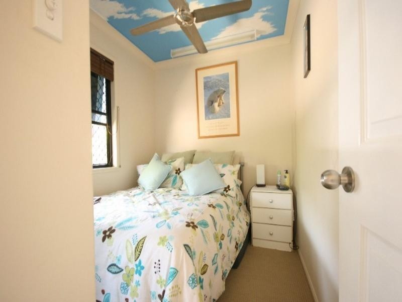 1/5 East Street, Sarina QLD 4737