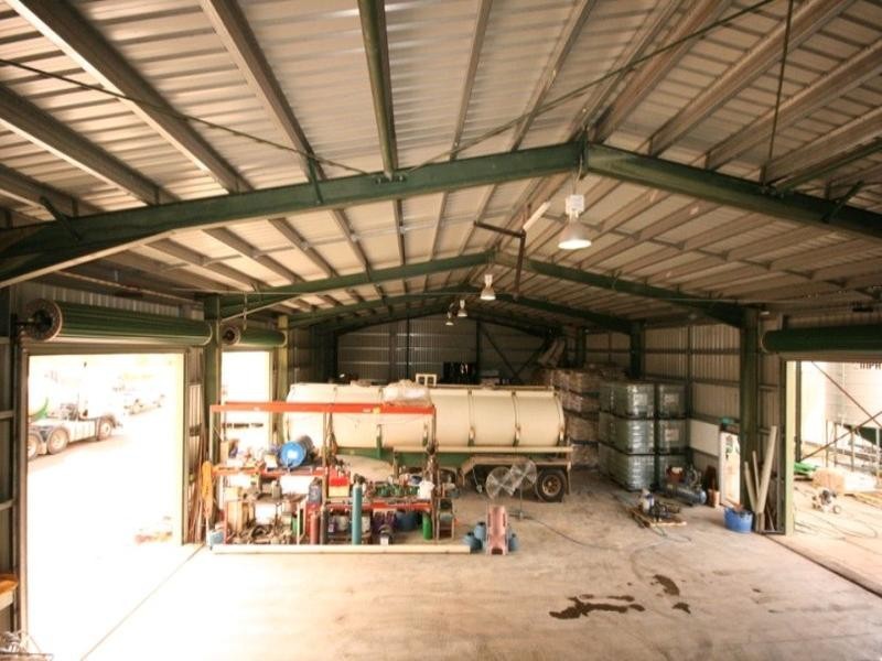 90365 Bruce Highway, Sarina QLD 4737