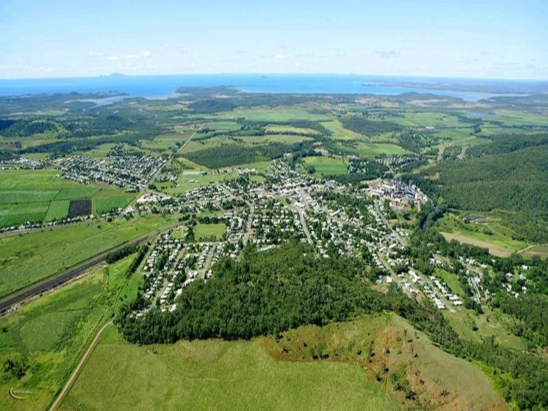 90365 Bruce Highway, Sarina QLD 4737