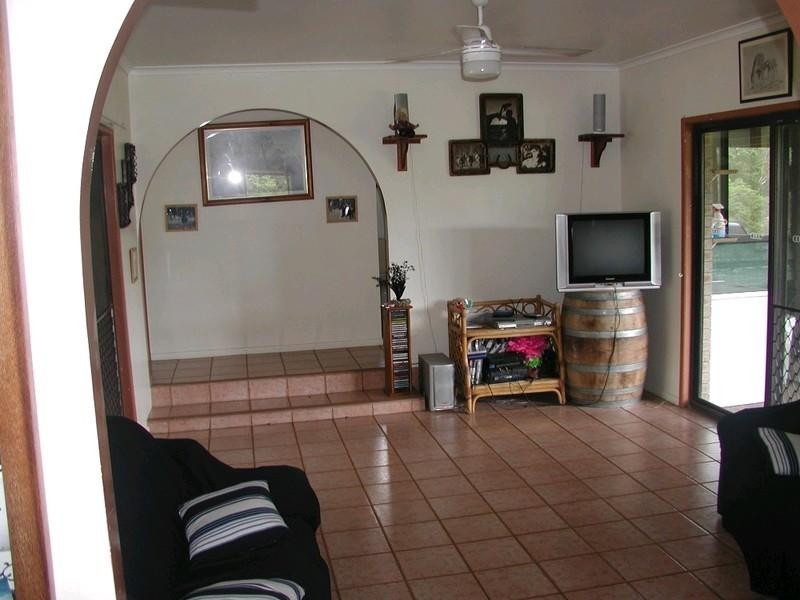 673 Middle Creek Road, Mackay QLD 4740