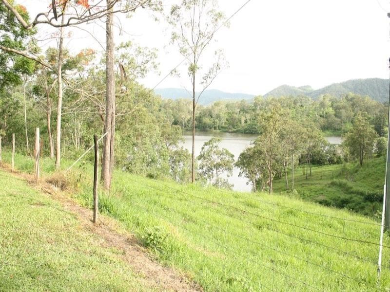 673 Middle Creek Road, Mackay QLD 4740