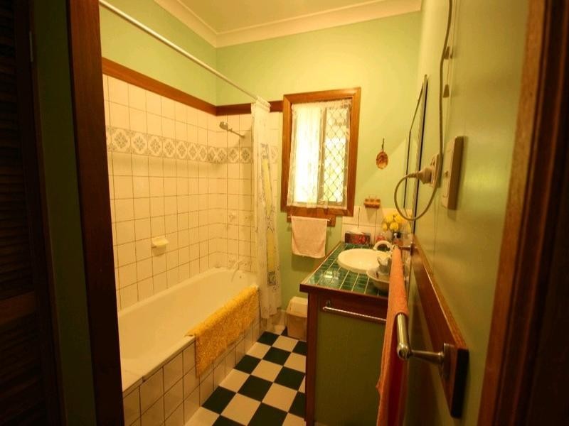 611 Miran Khan Drive, Freshwater Point QLD 4737