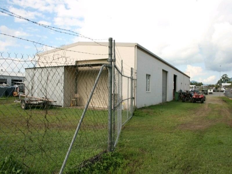 7 Patch Street, Sarina QLD 4737