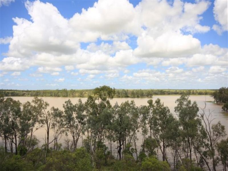 15 Duckabrook Road, Springsure QLD 4722