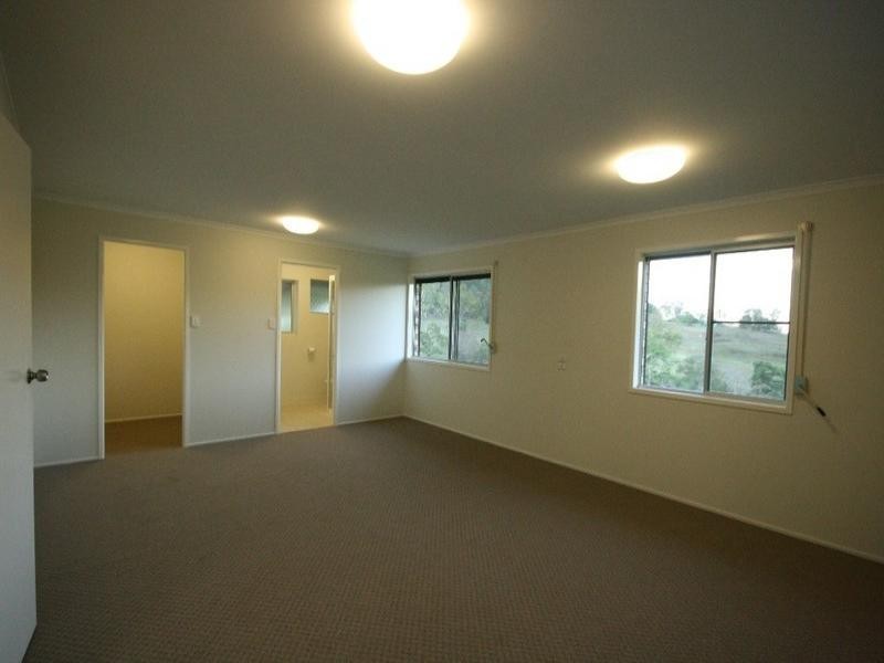 289 West Plane Creek Road, Sarina QLD 4737