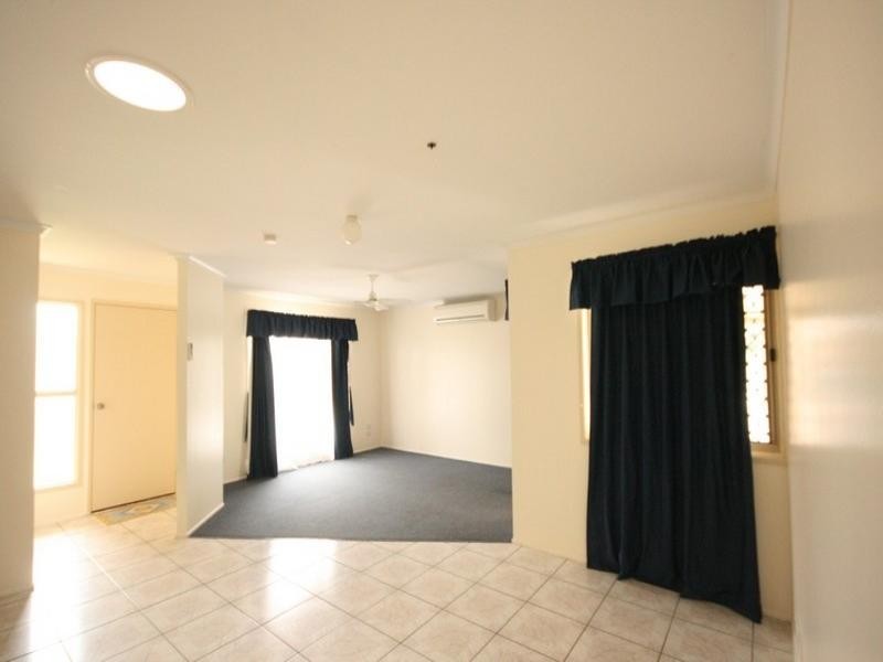 8 Castaway Court, Hay Point QLD 4740