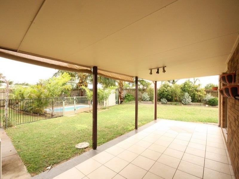 8 Castaway Court, Hay Point QLD 4740