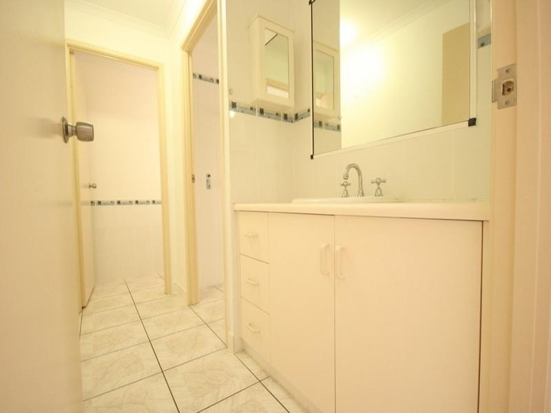 8 Castaway Court, Hay Point QLD 4740