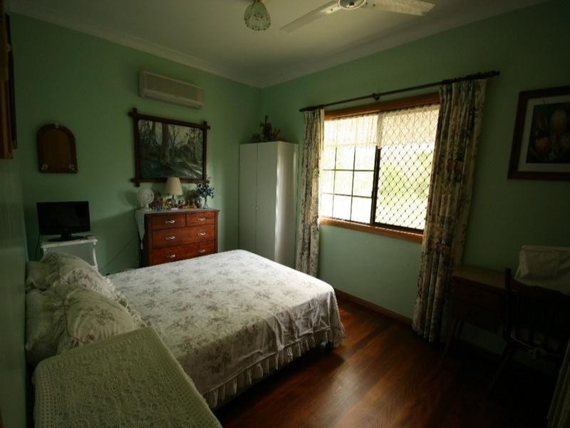 611 Miran Khan Drive, Sarina QLD 4737