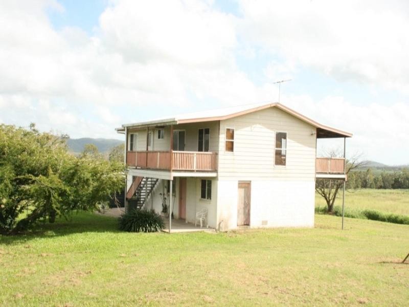 3713 Bruce Highway, Kuttabul QLD 4741