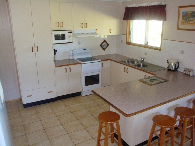 235 Mohrs Road, Mackay QLD 4740