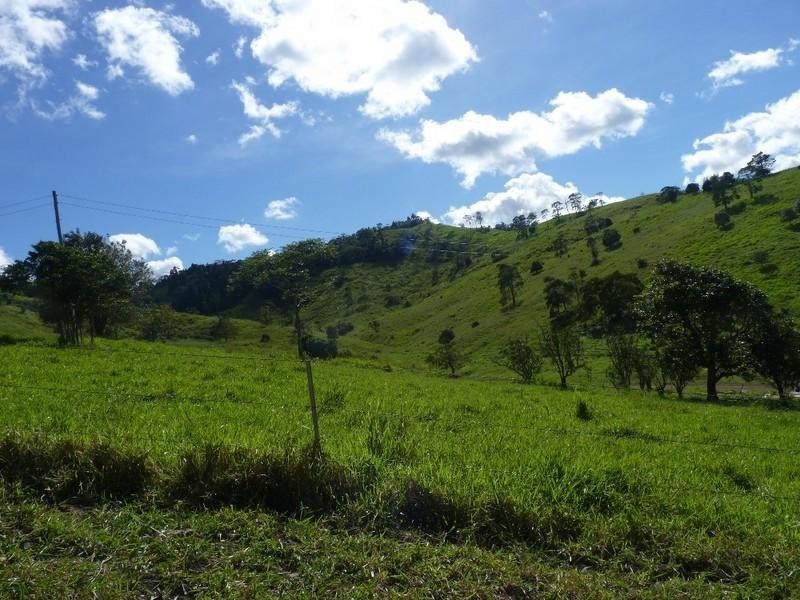 235 Mohrs Road, Sarina Range QLD 4737