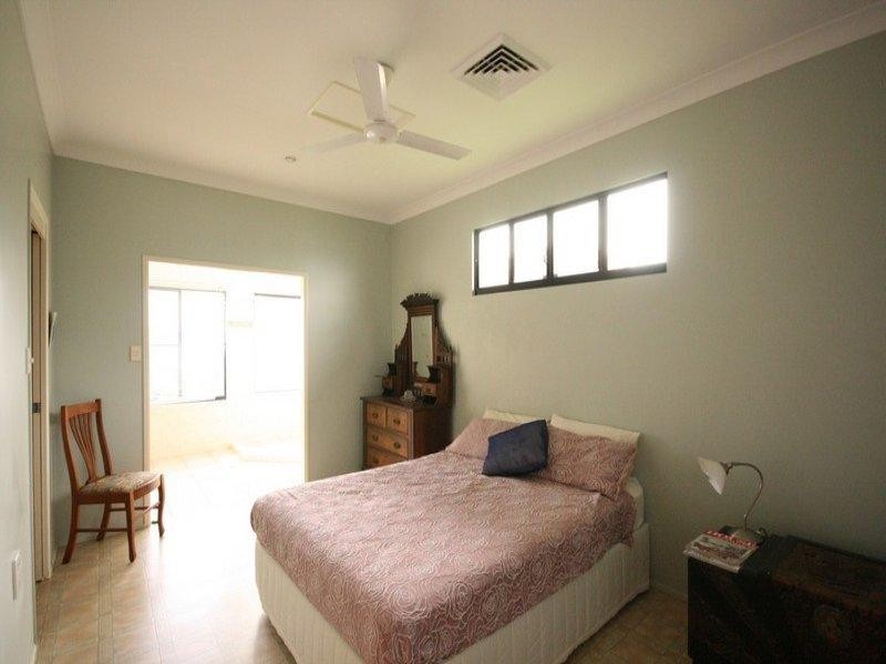 14 Captain Blackwood Drive, Sarina QLD 4737