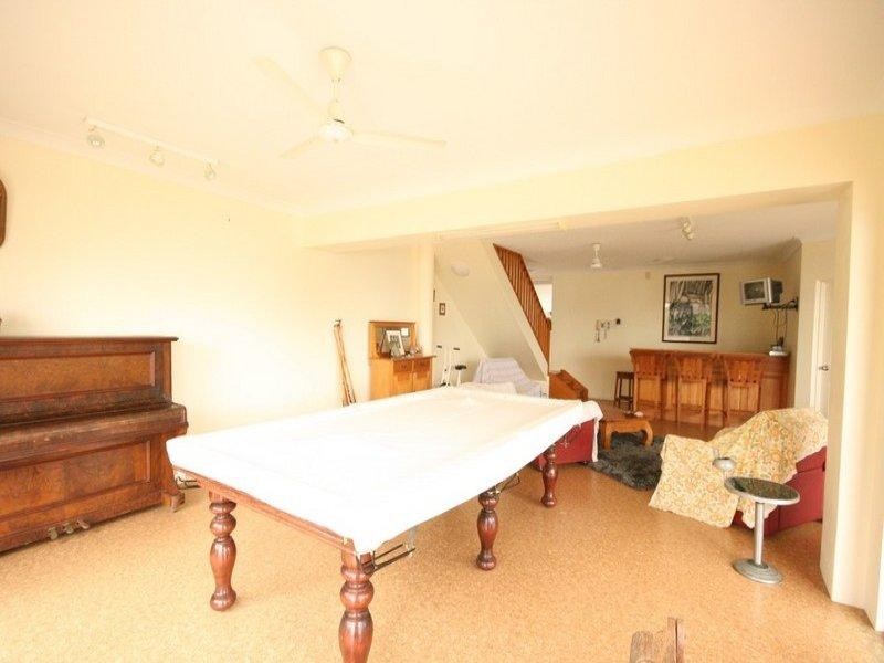 14 Captain Blackwood Drive, Sarina QLD 4737