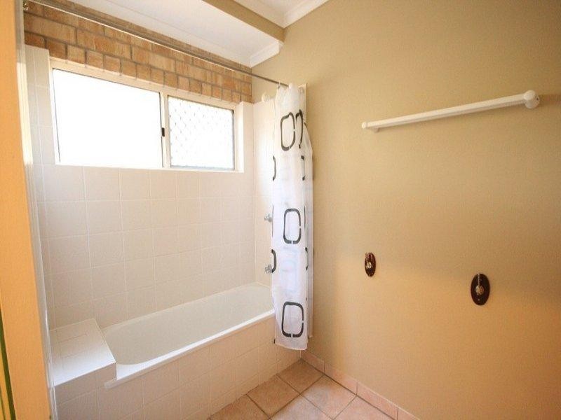 14 McCarthy Street, Hay Point QLD 4740