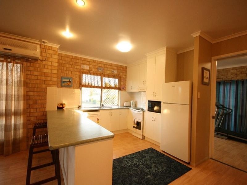 14 McCarthy Street, Sarina QLD 4737