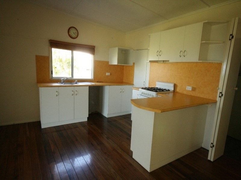 34 Melba Street, Armstrong Beach QLD 4737