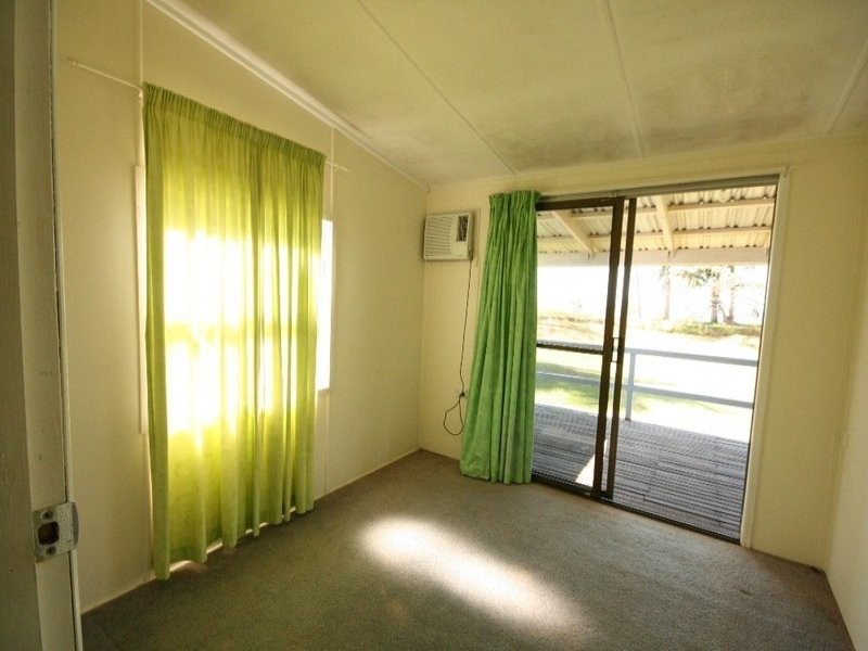 34 Melba Street, Armstrong Beach QLD 4737