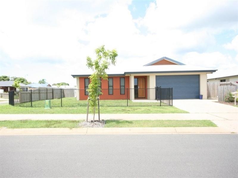 9 Millenium Drive, Sarina QLD 4737