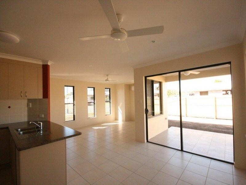 9 Millenium Drive, Sarina QLD 4737
