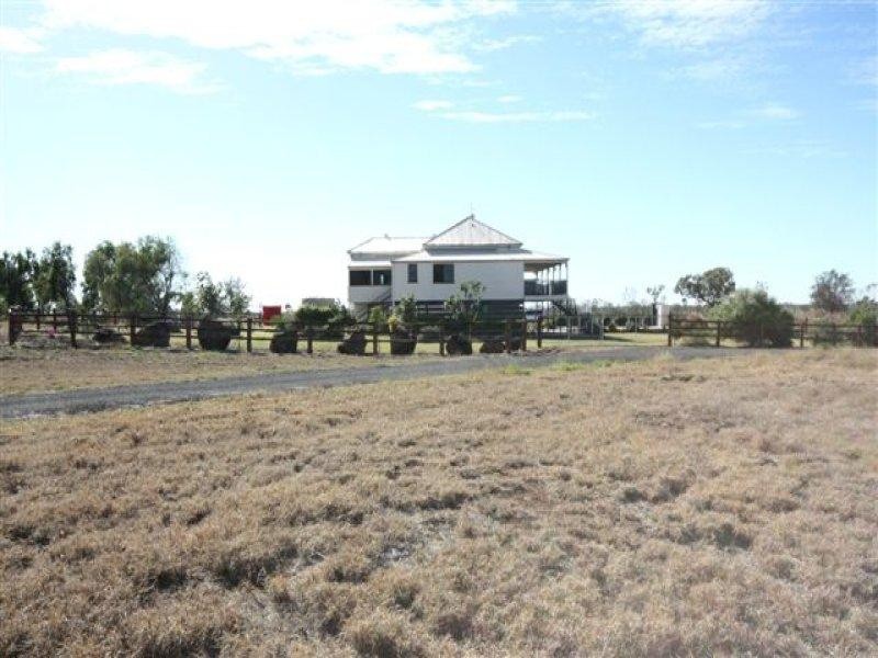 90 Montrose Road, Capella QLD 4723