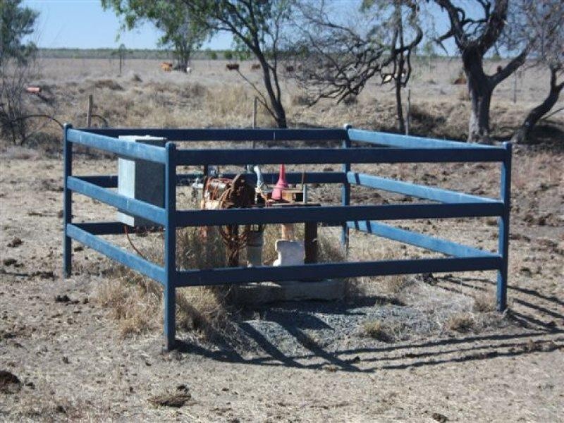 90 Montrose Road, Capella QLD 4723