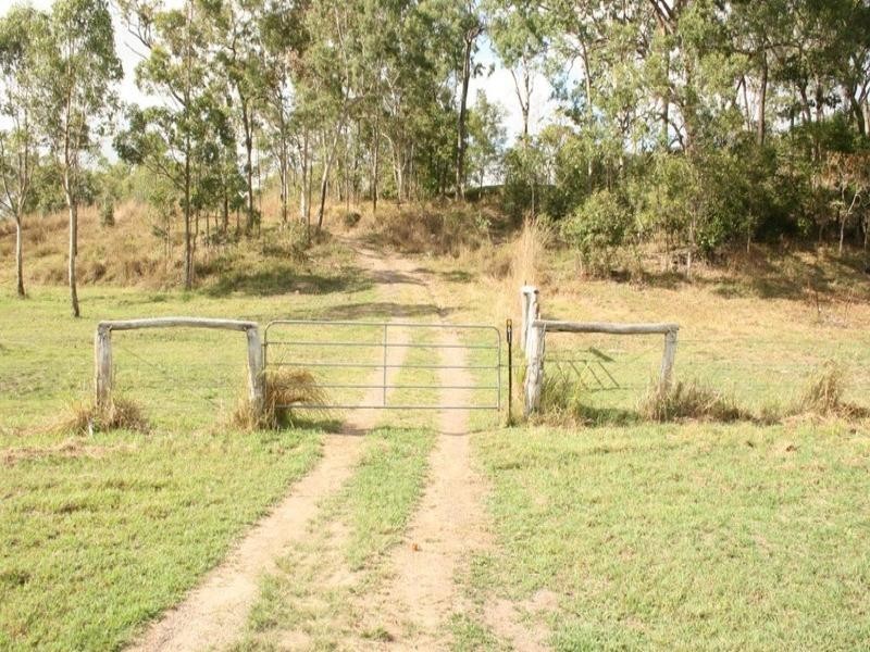 61 Petersen Road, Sarina QLD 4737