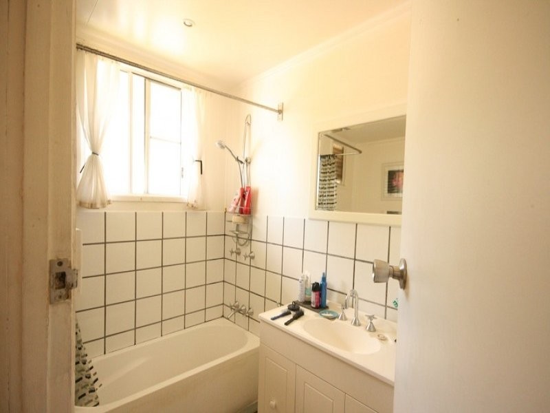 21 Anzac Street, Sarina QLD 4737