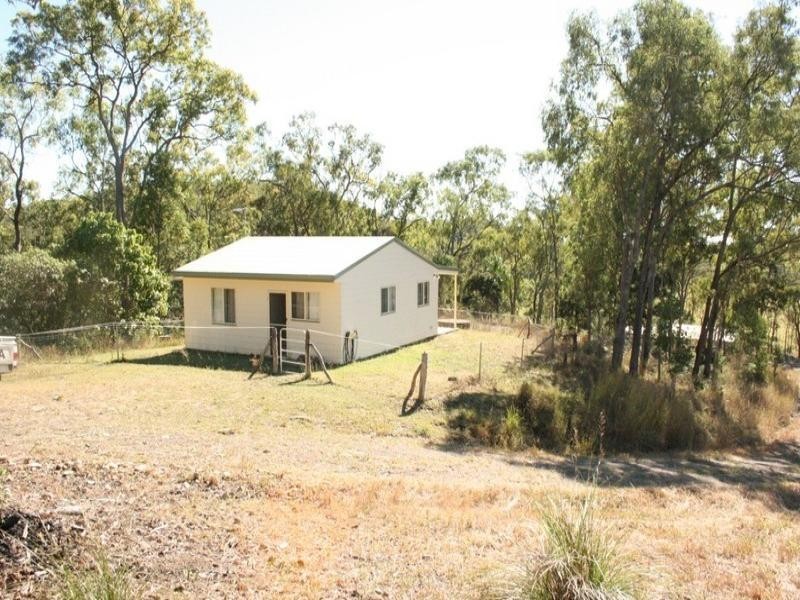 61 Petersen Road, Mackay QLD 4740