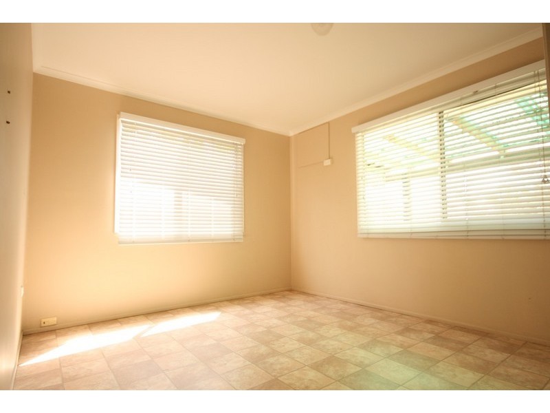 83 Rasmussen Avenue, Hay Point QLD 4740