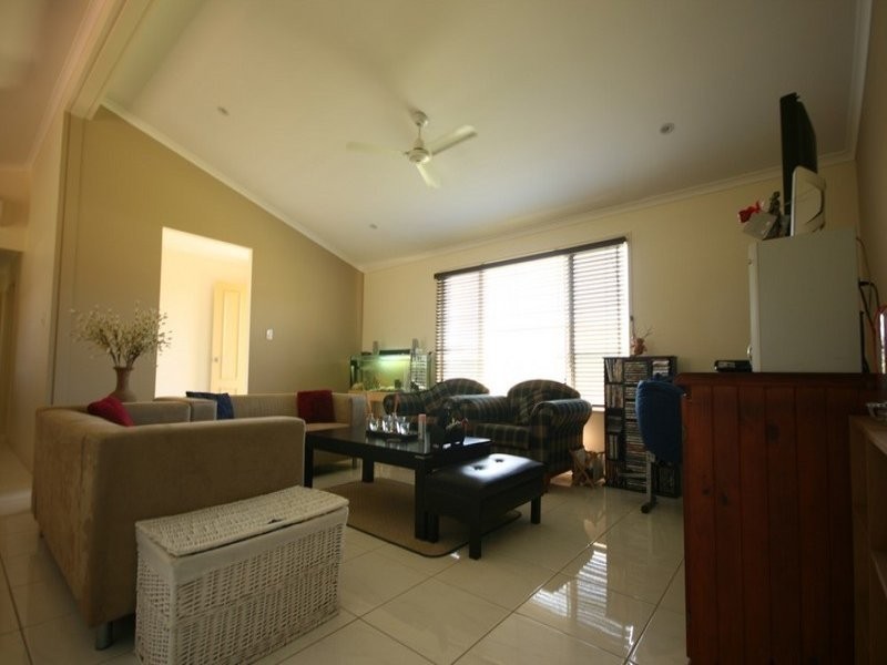 31 Deguara Avenue, Armstrong Beach QLD 4737