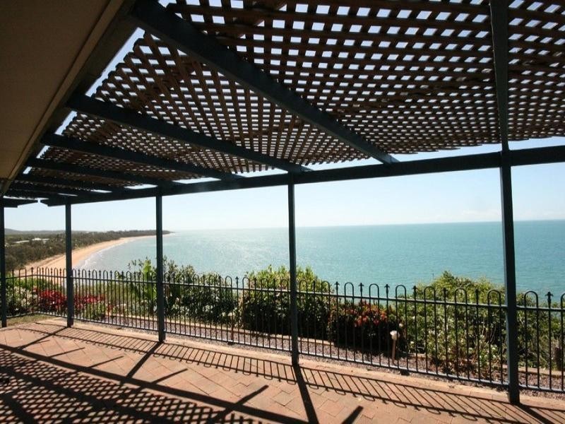 10 Captain Blackwood Drive, Sarina Beach QLD 4737