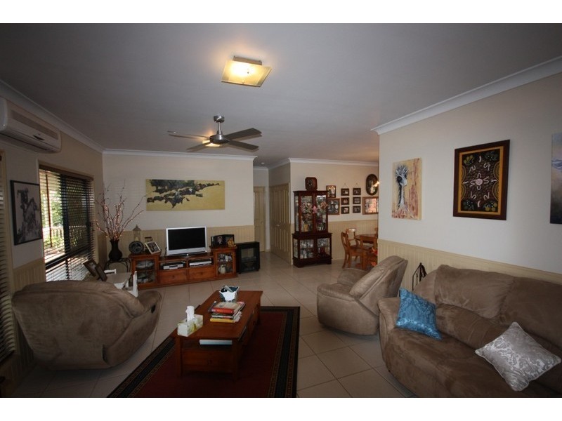12 Capricorn Highway, Emerald QLD 4720