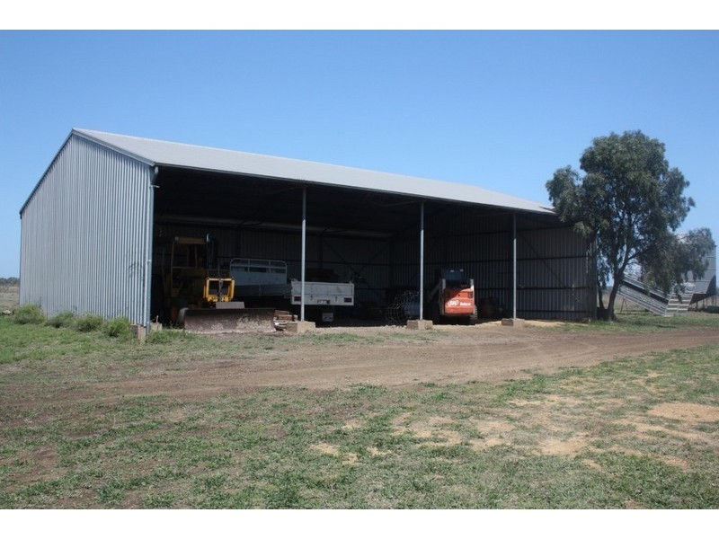 12 Capricorn Highway, Emerald QLD 4720