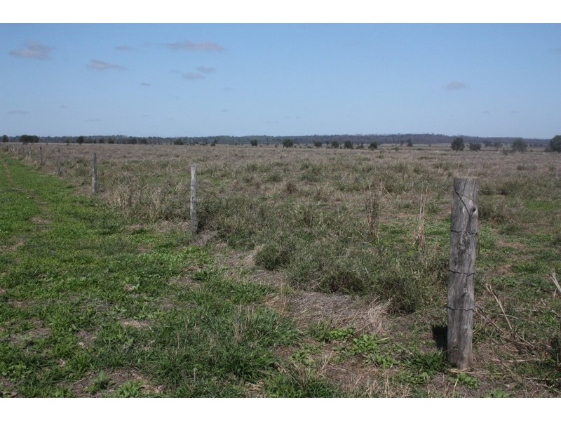 12 Capricorn Highway, Emerald QLD 4720