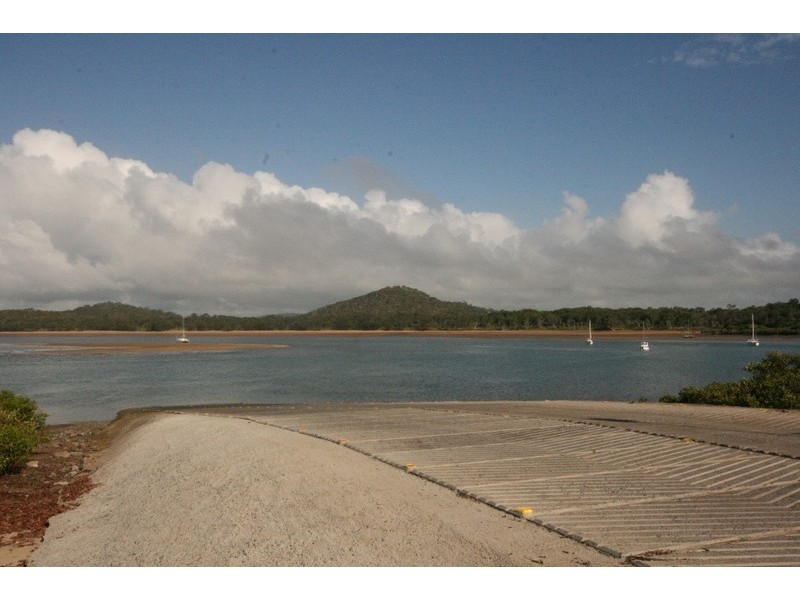 14 Sunset Drive, Sarina Beach QLD 4737