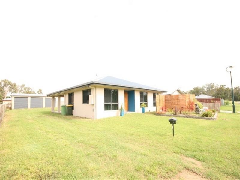 35 Deguara, Armstrong Beach QLD 4737