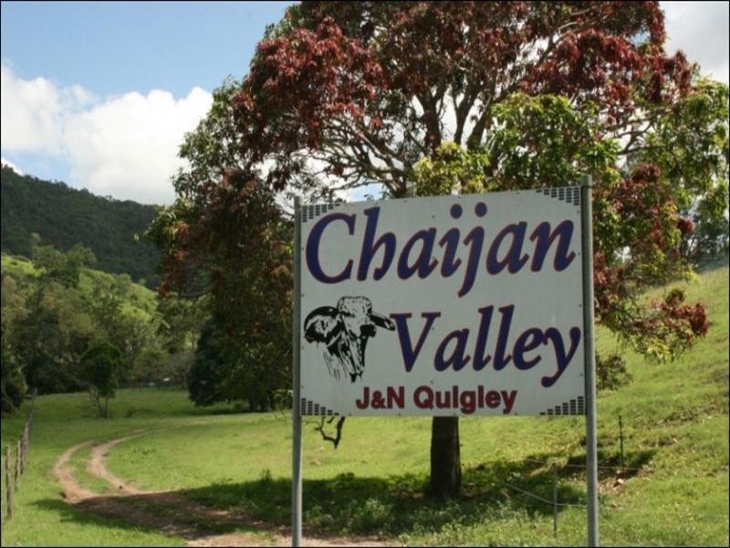 467 Middle Creek Road, Sarina QLD 4737