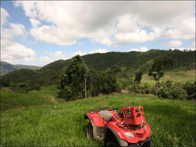 467 Middle Creek Road, Sarina QLD 4737