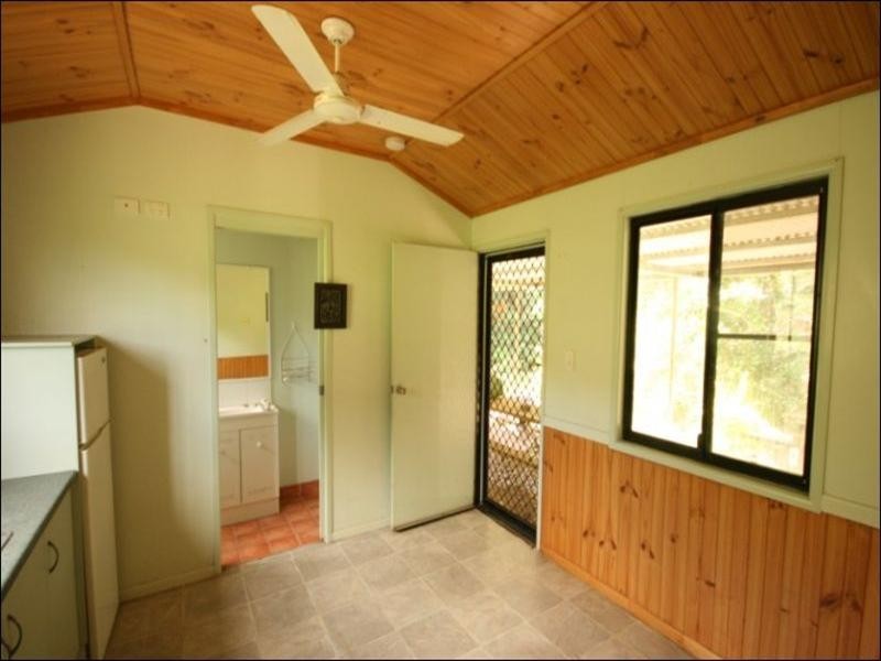 467 Middle Creek Road, Sarina QLD 4737