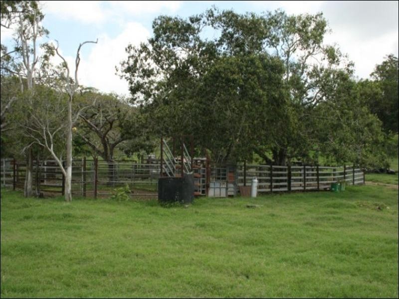 467 Middle Creek Road, Sarina QLD 4737
